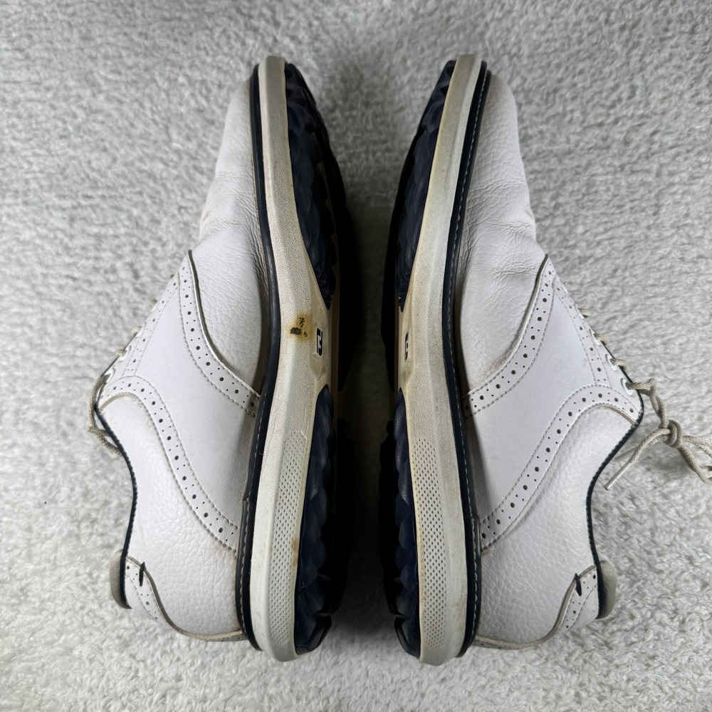 Footjoy Golf Shoes FJ Traditions Spikeless Golf Shoes - White 57927 10.5 M - Picture 5 of 8